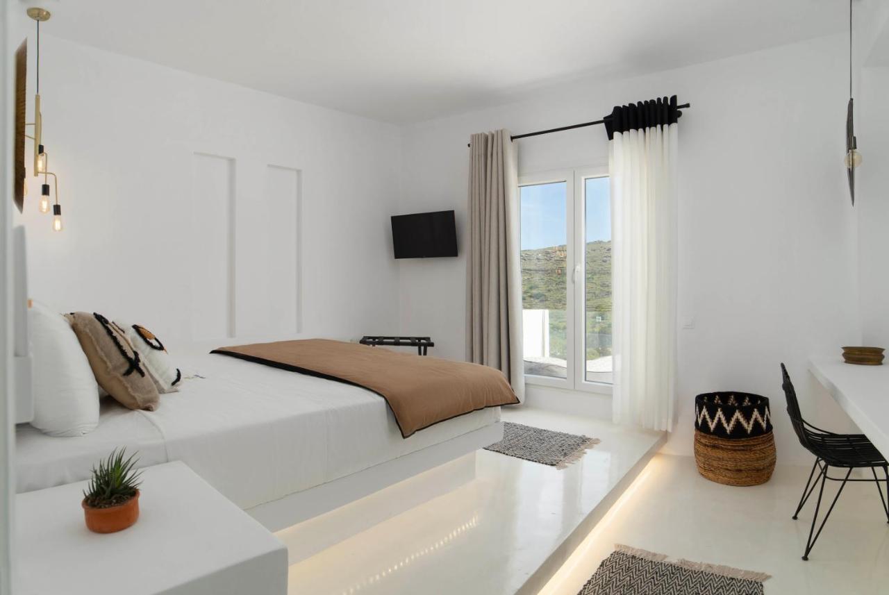 Edem Suites Andros Town Bagian luar foto