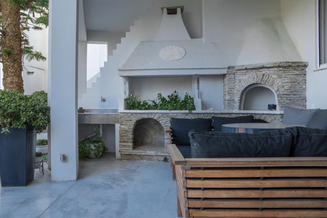 Edem Suites Andros Town Bagian luar foto