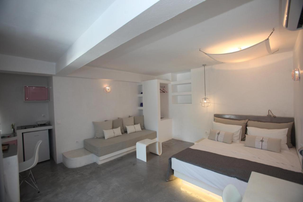 Edem Suites Andros Town Bagian luar foto